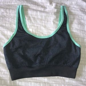 Fabletics Seamless Sport Bra